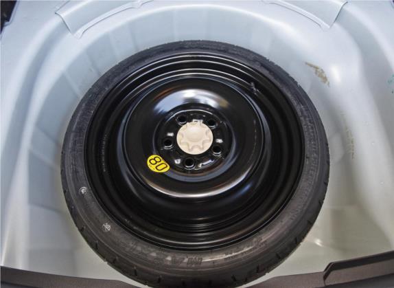 卡罗拉 2019款 1.2T S-CVT GL先锋版 其他细节类   备胎