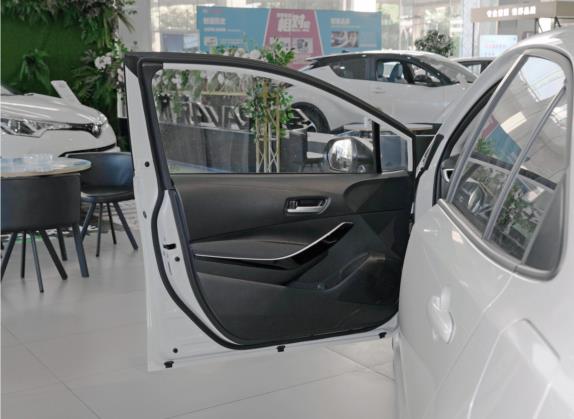 卡罗拉 2021款 双擎 1.8L E-CVT先锋版 车厢座椅   前门板
