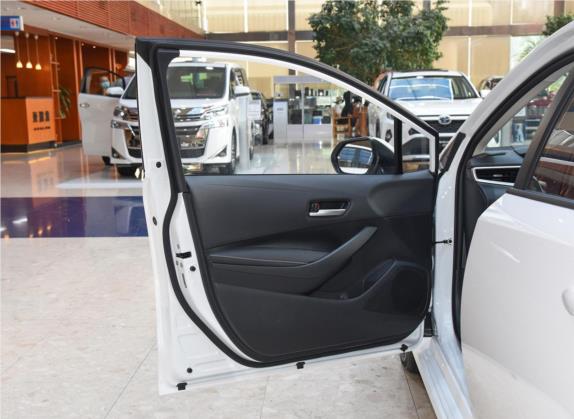 卡罗拉 2021款 1.2T S-CVT 豪华版 车厢座椅   前门板