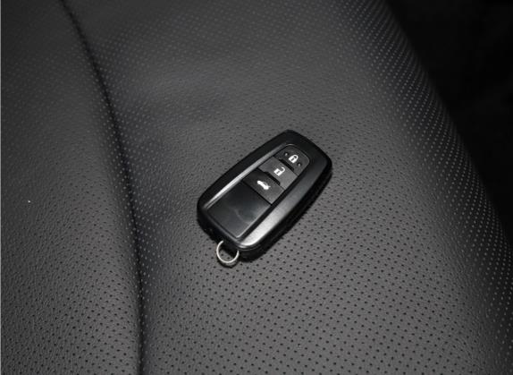 卡罗拉 2021款 双擎 1.8L E-CVT旗舰版 其他细节类   钥匙