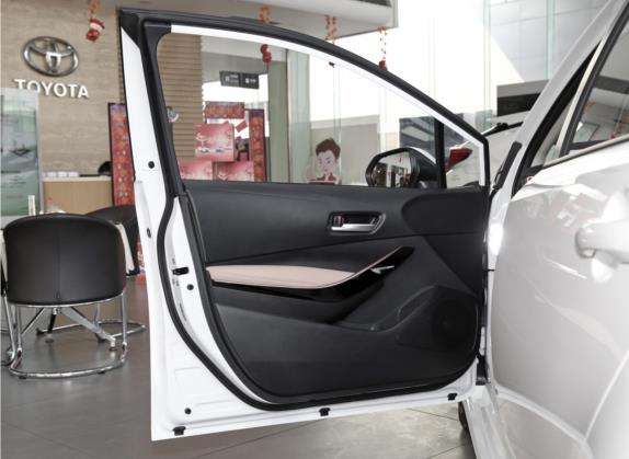 卡罗拉 2021款 TNGA 1.5L CVT精英CARE版 车厢座椅   前门板