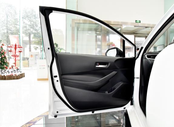 卡罗拉 2021款 1.2T S-CVT精英PLUS版 车厢座椅   前门板