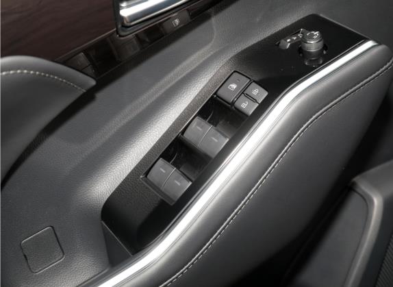 2022款 2.0T 四驱劲耀版 车厢座椅   门窗控制
