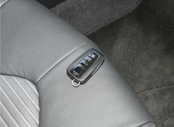 2022款 2.0T 四驱劲享版 其他细节类   钥匙