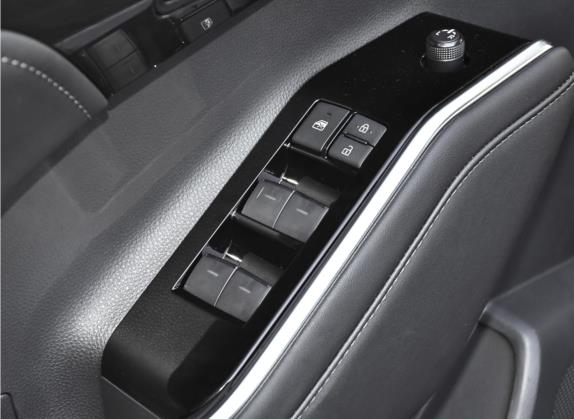 皇冠陆放 2022款 2.5L HEV四驱豪华版 车厢座椅   门窗控制