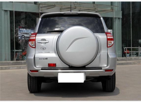 RAV4荣放 2009款 2.0L 手动经典版 外观   正后