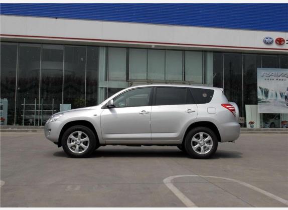 RAV4荣放 2009款 2.0L 手动经典版 外观   正侧