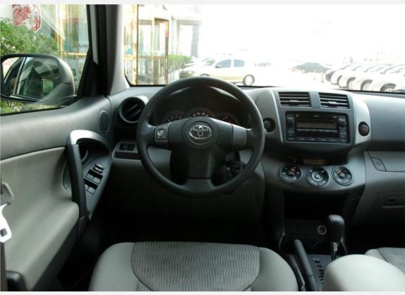 RAV4荣放 2009款 2.0L 自动经典版 中控类   驾驶位