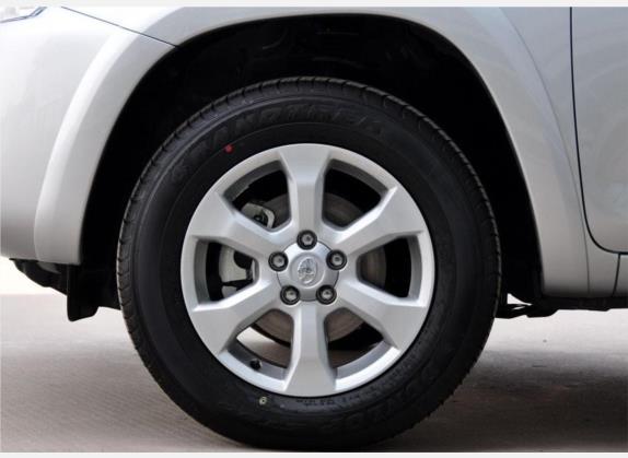 RAV4荣放 2009款 2.4L 自动豪华版 其他细节类   前轮