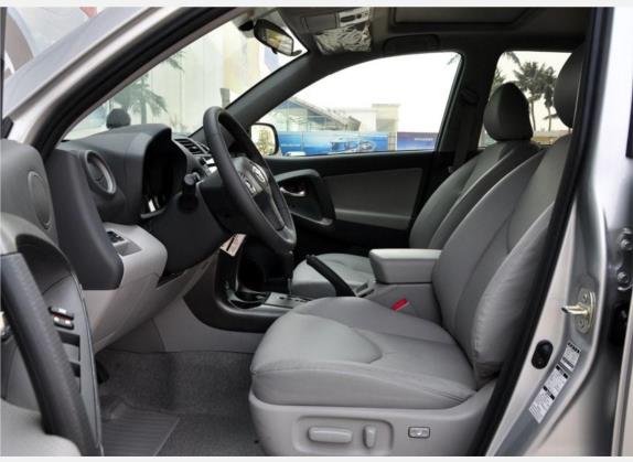 RAV4荣放 2009款 2.4L 自动豪华版 车厢座椅   前排空间