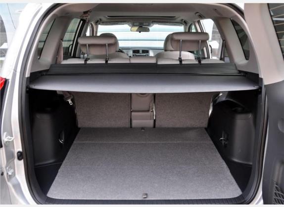 RAV4荣放 2009款 2.4L 自动豪华版 车厢座椅   后备厢