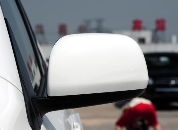 RAV4荣放 2011款 2.0L 自动经典版 外观细节类   外后视镜