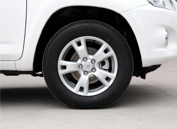 RAV4荣放 2011款 2.4L 自动四驱豪华版 其他细节类   前轮