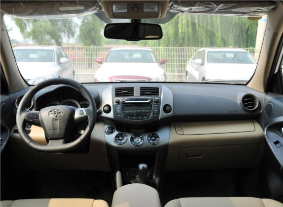 RAV4荣放 2011款 2.4L 自动四驱至臻版 中控类   中控全图