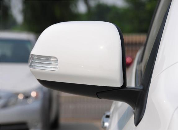 RAV4荣放 2011款 2.4L 自动四驱至臻版 外观细节类   外后视镜