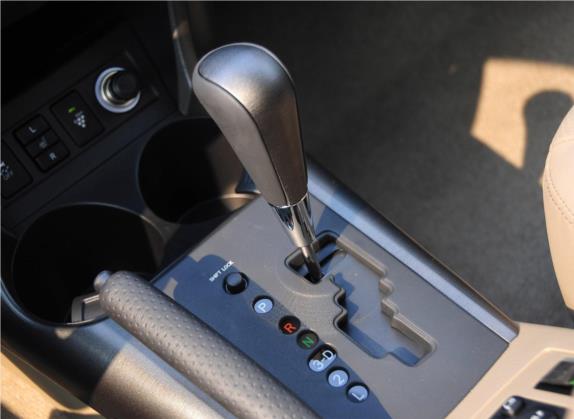RAV4荣放 2011款 2.4L 自动四驱至臻版 中控类   挡把