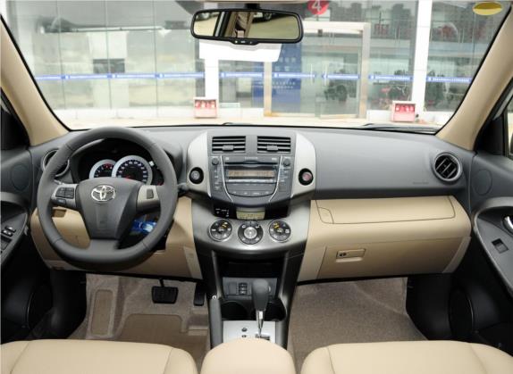RAV4荣放 2012款 炫装版 2.4L 自动四驱豪华 中控类   中控全图