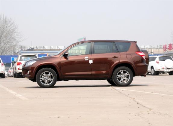 RAV4荣放 2013款 特享版 2.0L 自动经典 外观   正侧