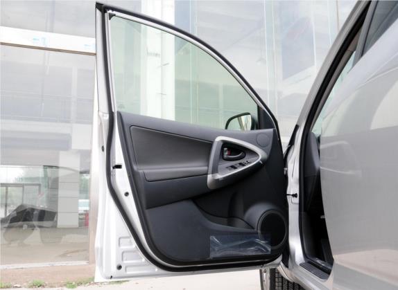 RAV4荣放 2013款 特享版 2.0L 自动精英 车厢座椅   前门板