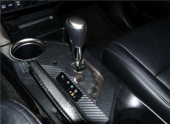 RAV4荣放 2015款 2.0L CVT四驱新锐版 中控类   挡把