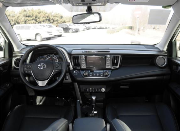 RAV4荣放 2015款 2.5L 自动四驱豪华版 中控类   中控全图