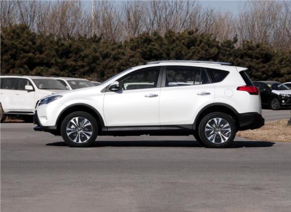 RAV4荣放 2015款 2.5L 自动四驱豪华版 外观   正侧