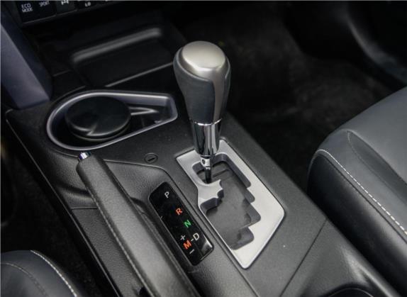 RAV4荣放 2016款 2.0L CVT四驱新锐版 国V 中控类   挡把