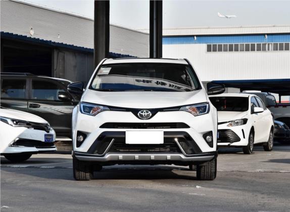 RAV4荣放 2018款 2.0L CVT两驱风尚X版 外观   正前