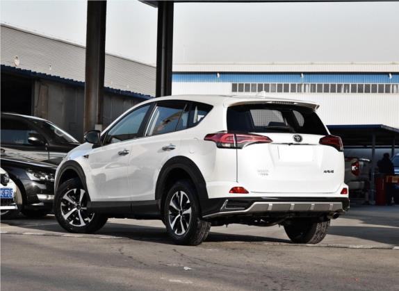 RAV4荣放 2018款 2.0L CVT两驱风尚X版 外观   斜后
