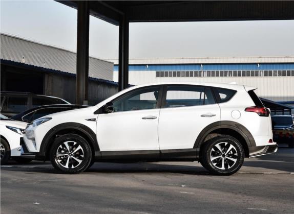 RAV4荣放 2018款 2.0L CVT两驱风尚X版 外观   正侧