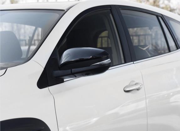 RAV4荣放 2019款 2.0L CVT两驱风尚X限量版 国V 外观细节类   外后视镜