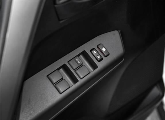 RAV4荣放 2019款 2.0L CVT两驱先锋版 国V 车厢座椅   门窗控制