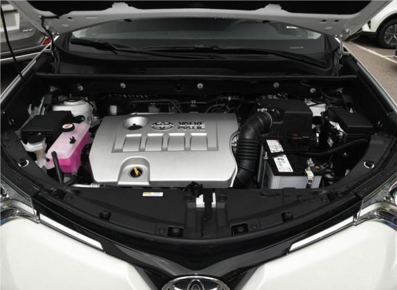 RAV4荣放 2019款 2.0L CVT两驱舒适版 国VI 其他细节类   发动机舱