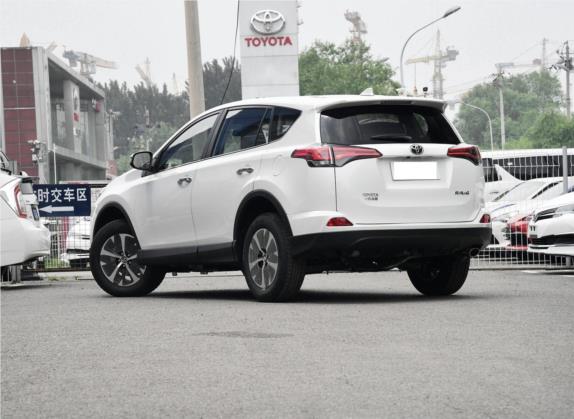 RAV4荣放 2019款 2.0L CVT两驱舒适版 国VI 外观   斜后