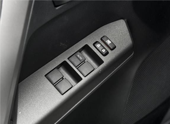 RAV4荣放 2019款 2.0L CVT两驱舒适版 国VI 车厢座椅   门窗控制
