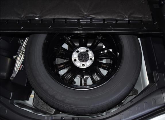 RAV4荣放 2019款 2.0L CVT四驱新锐版 国VI 其他细节类   备胎