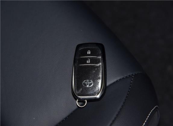 RAV4荣放 2019款 2.0L CVT四驱新锐版 国VI 其他细节类   钥匙