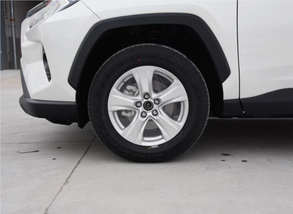 RAV4荣放 2020款 2.0L CVT两驱都市版 其他细节类   前轮