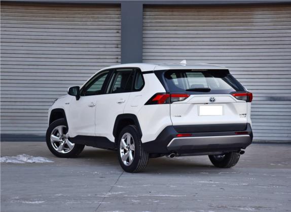 RAV4荣放 2020款 双擎  2.5L E-CVT两驱精英版 外观   斜后