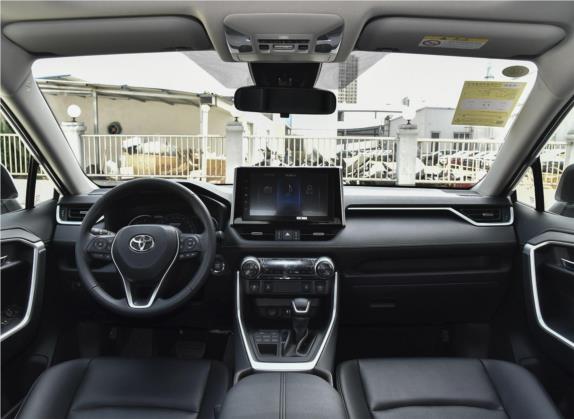 RAV4荣放 2020款 2.0L CVT四驱风尚PLUS版 中控类   中控全图