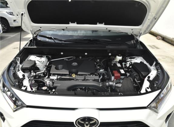 RAV4荣放 2020款 2.0L CVT四驱风尚PLUS版 其他细节类   发动机舱