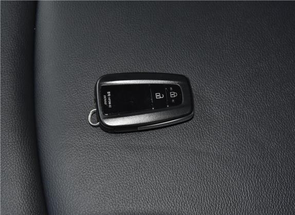 RAV4荣放 2020款 2.0L CVT四驱风尚PLUS版 其他细节类   钥匙
