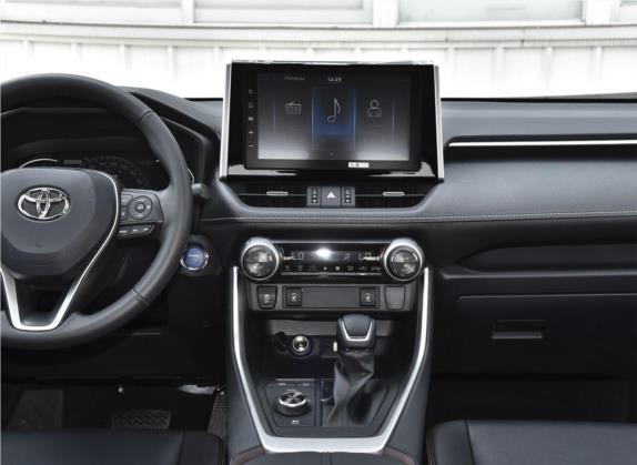 RAV4荣放 2020款 双擎 2.5L E-CVT四驱精英PLUS版 中控类   中控台