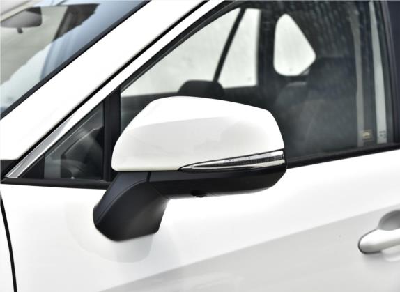 RAV4荣放 2020款 双擎 2.5L E-CVT四驱精英PLUS版 外观细节类   外后视镜