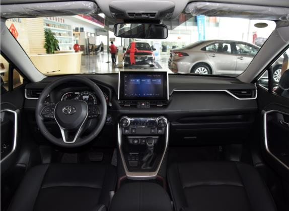 RAV4荣放 2021款 2.0L CVT四驱风尚PLUS版 中控类   中控全图