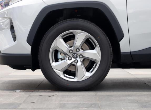RAV4荣放 2021款 双擎 2.5L E-CVT两驱精英版 其他细节类   前轮