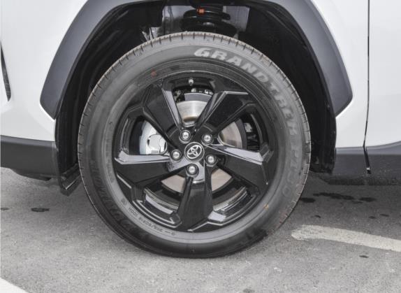 RAV4荣放 2021款 改款 双擎 2.5L E-CVT四驱精英PLUS版 其他细节类   前轮