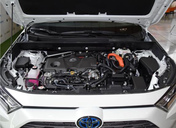 RAV4荣放 2021款 改款 双擎 2.5L E-CVT四驱旗舰版 其他细节类   发动机舱