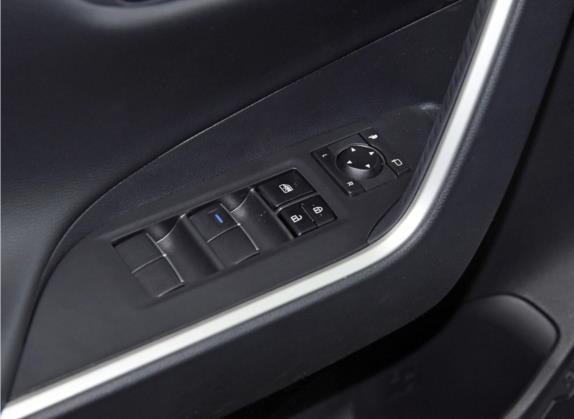 RAV4荣放 2021款 改款 双擎 2.5L E-CVT四驱旗舰版 车厢座椅   门窗控制