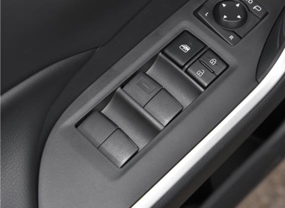 RAV4荣放 2022款 2.0L CVT四驱风尚版 车厢座椅   门窗控制